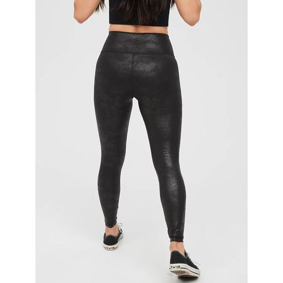 NWT OFFLINE Aerie The Hugger Crossover High Waisted Legging Black Women's XS - Picture 3 of 10